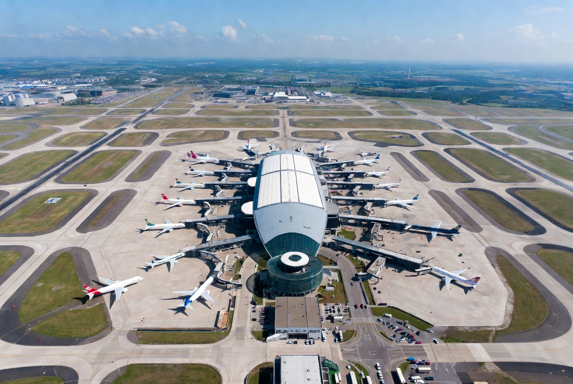 Stansted Airport (STN) taxi transfer from Hertfordshire